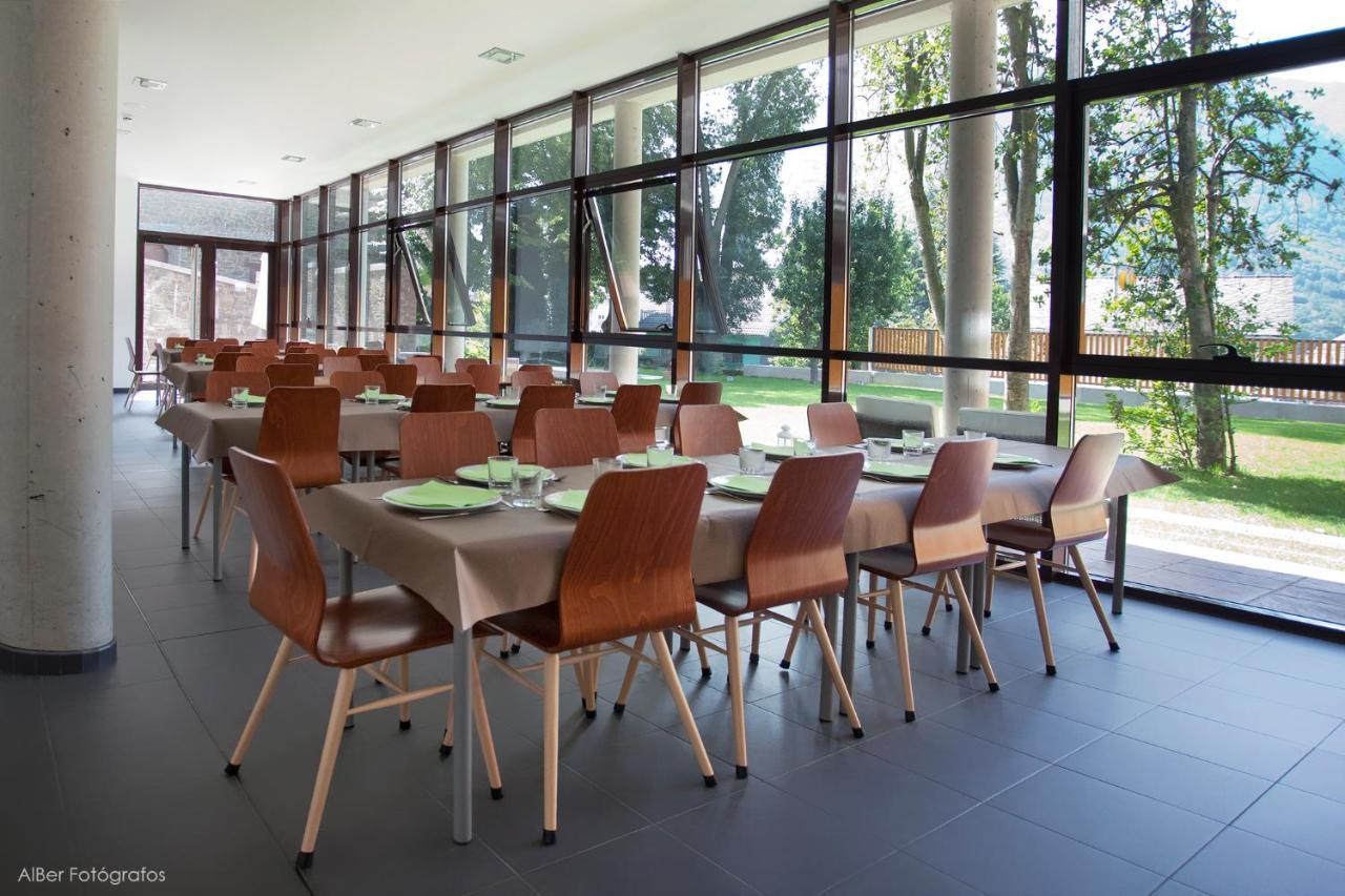 Albergue Francisco Giner De Los Rios Villablino Bagian luar foto